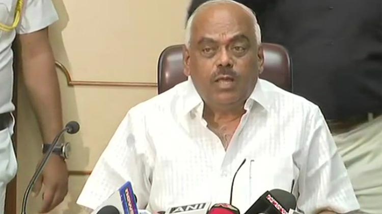 രാ​ജി​ക്കാ​ര്യ​ത്തി​ൽ മി​ന്ന​ൽ വേ​ഗ​ത്തി​ൽ തീ​രു​മാ​ന​മെ​ടു​ക്കാ​നാ​വി​ല്ല –കർണാടക സ്​പീക്കർ